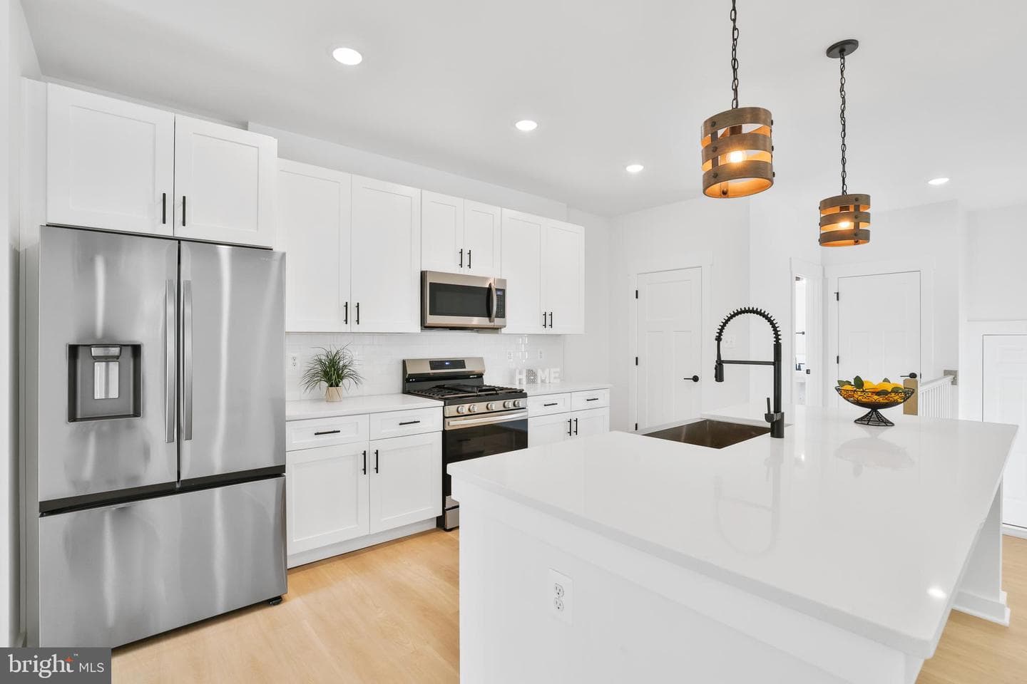 22121 St Louis Road photo 6