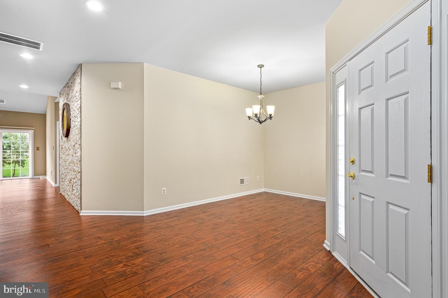 44348 Sunset Maple Drive photo 11