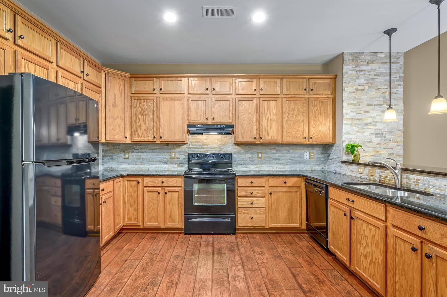 44348 Sunset Maple Drive photo 14