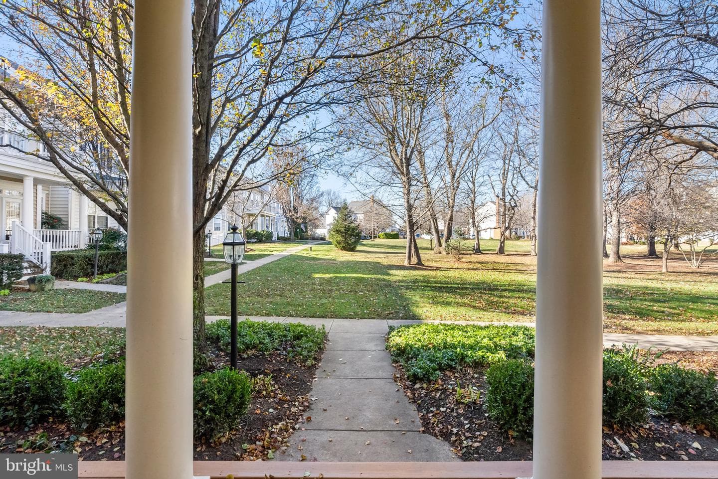538 Gentlewood Square photo 13