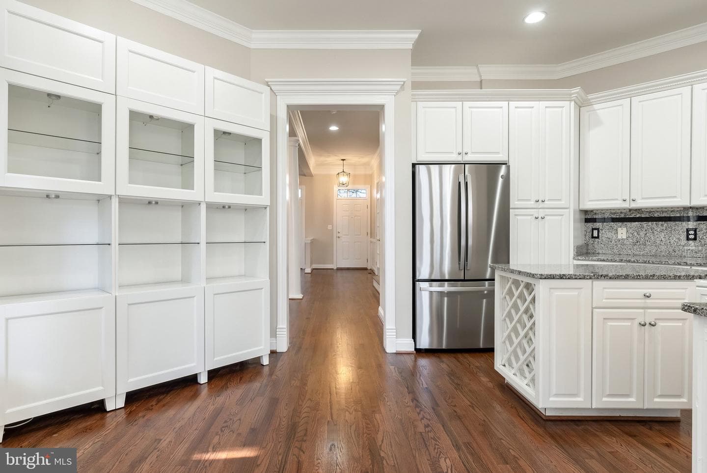 538 Gentlewood Square photo 34