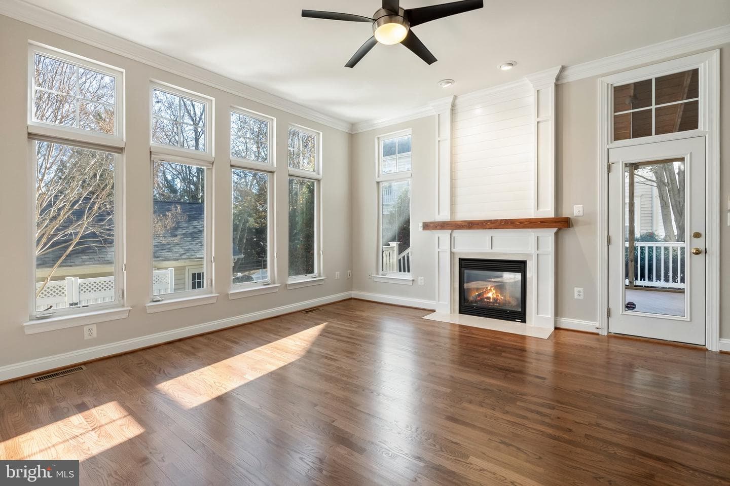 538 Gentlewood Square photo 37