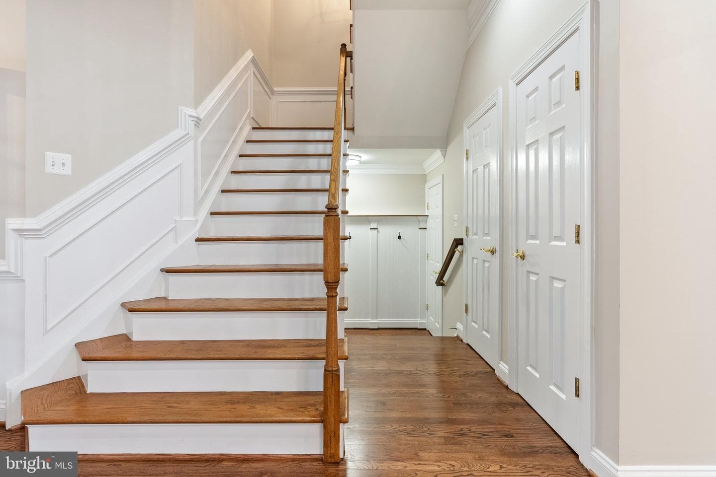 538 Gentlewood Square photo 40