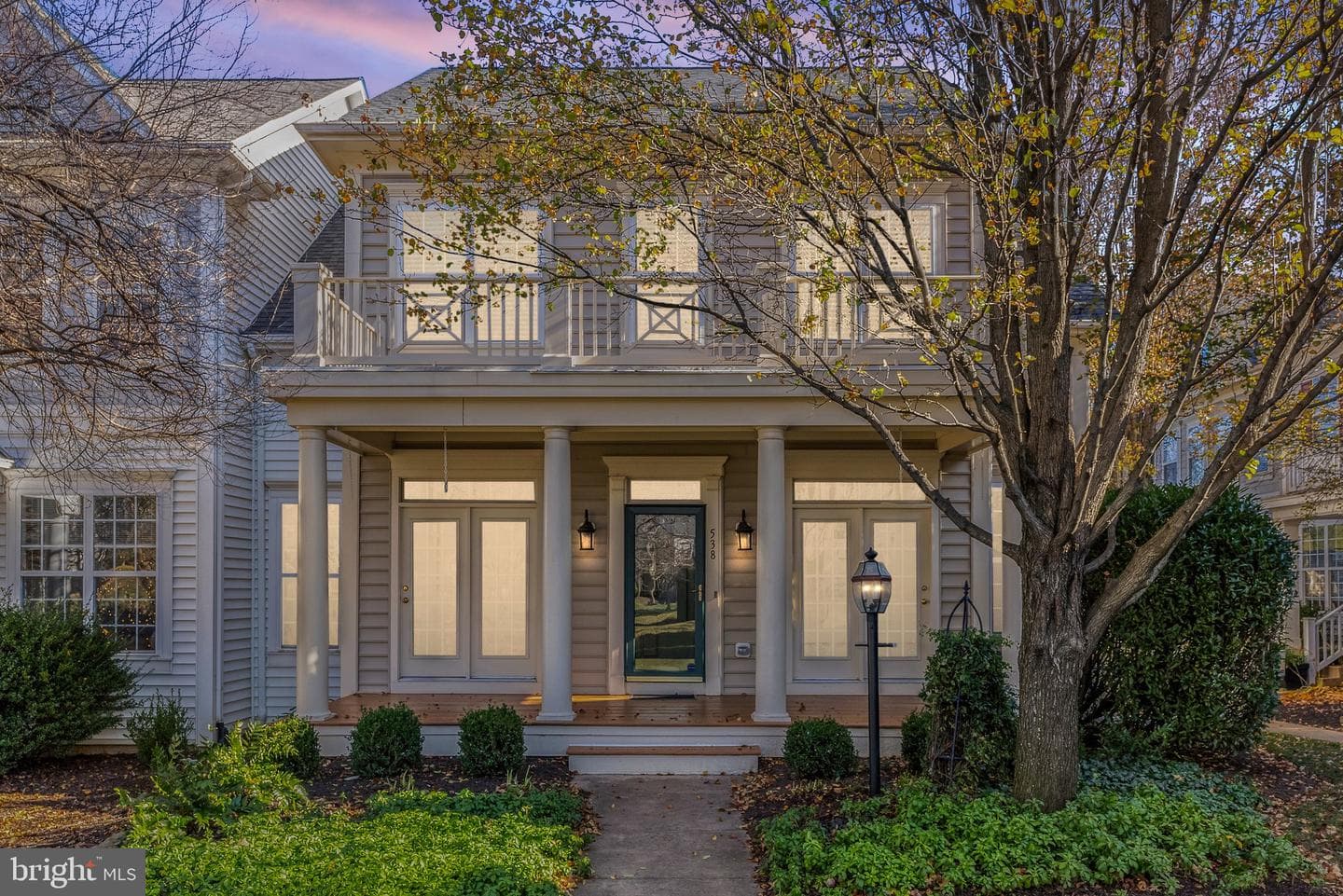 538 Gentlewood Square photo 6