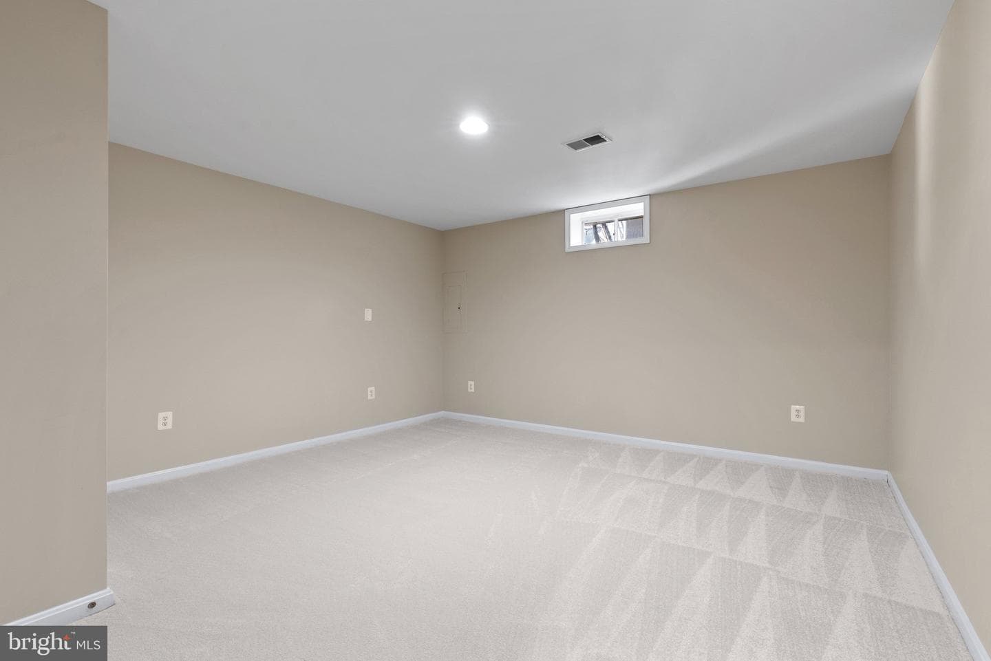 538 Gentlewood Square photo 75