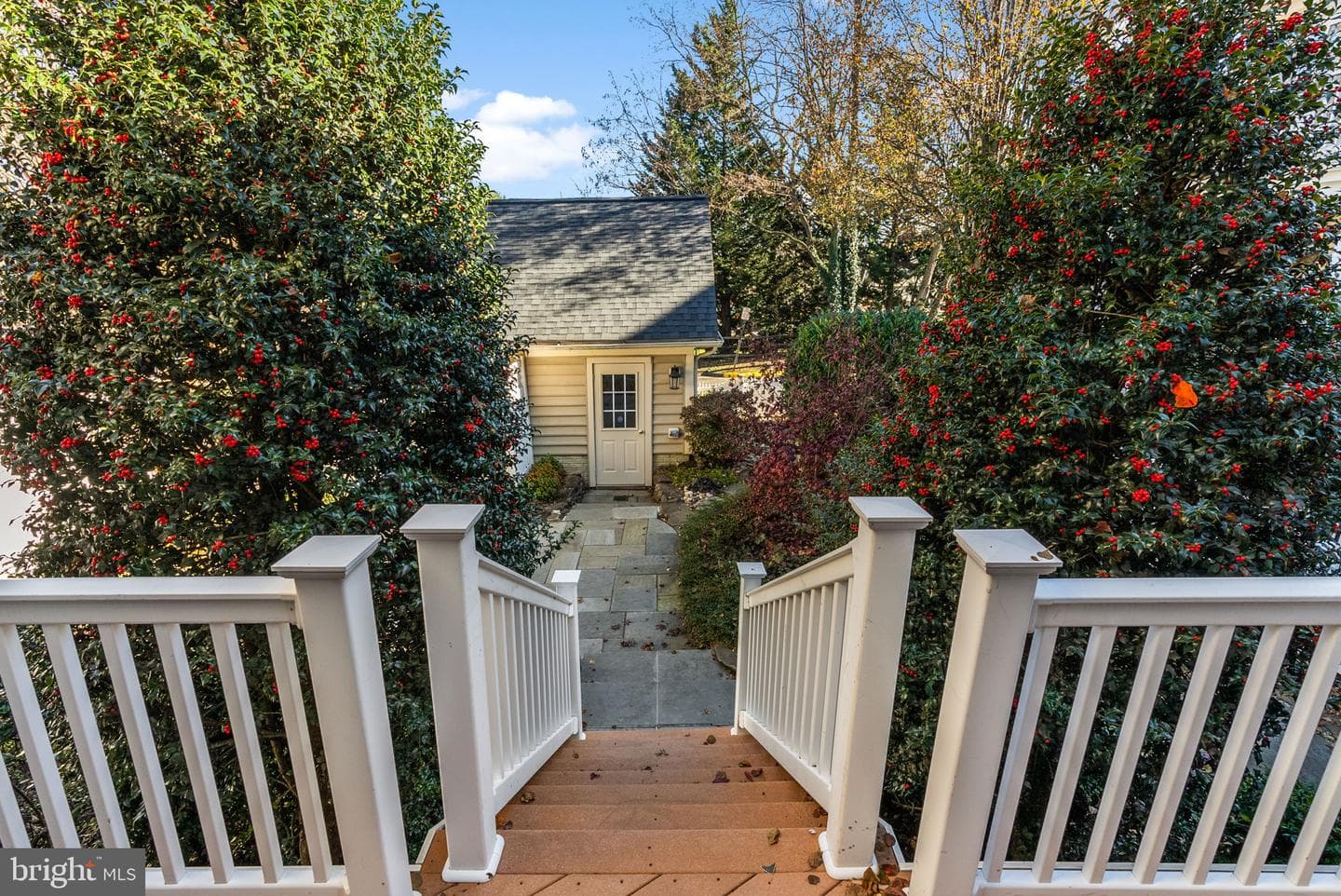 538 Gentlewood Square photo 87
