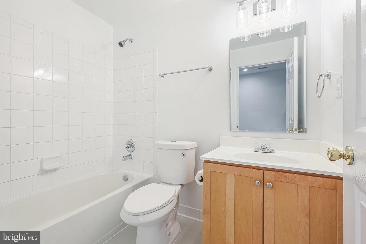 25338 Mcintyre Square photo 39