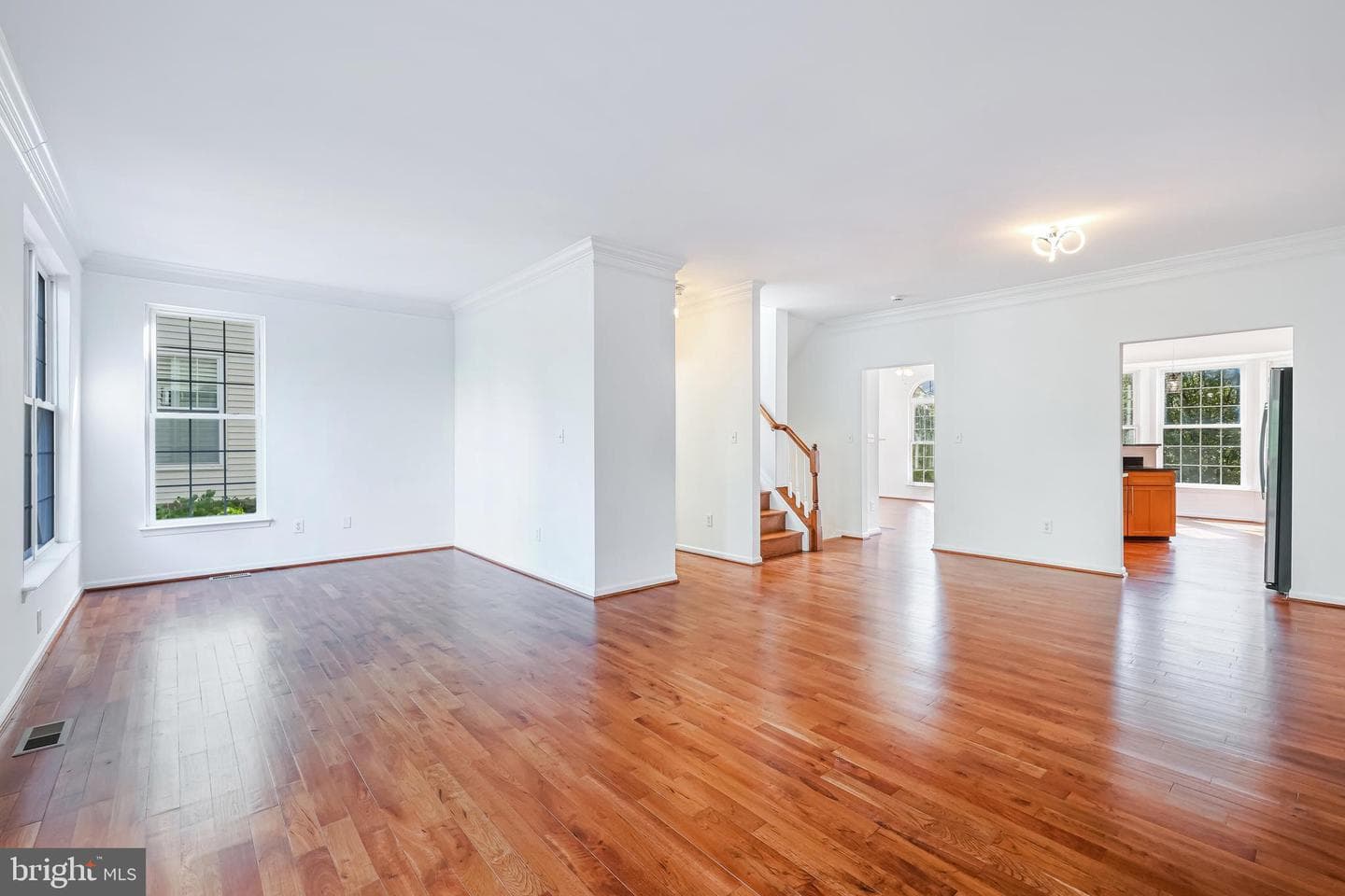 25338 Mcintyre Square photo 9