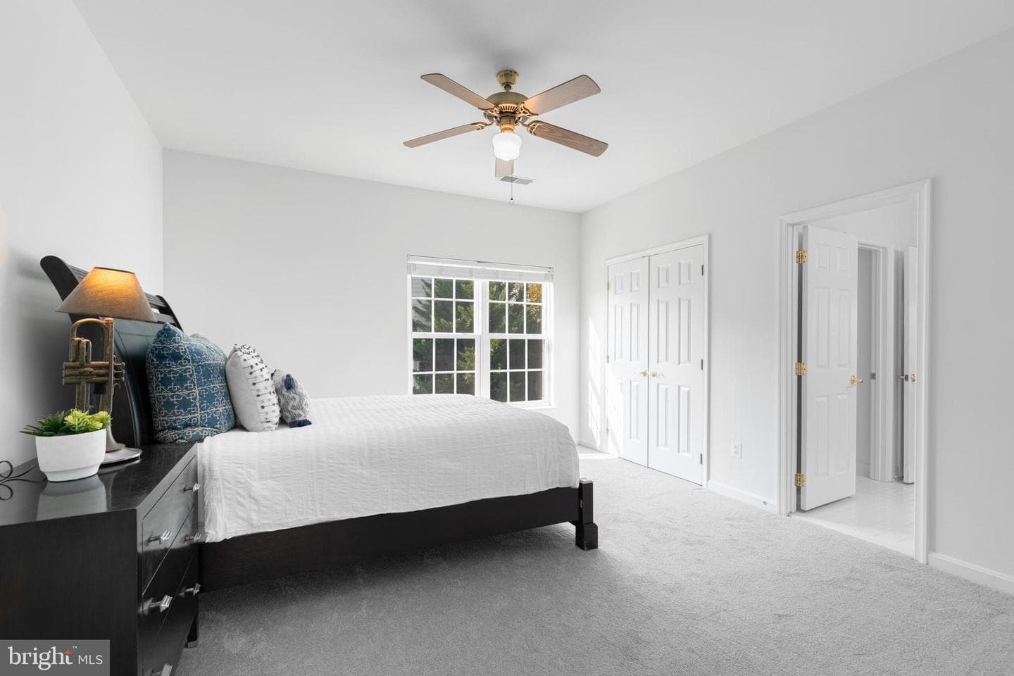 13526 Village Green Drive photo 28
