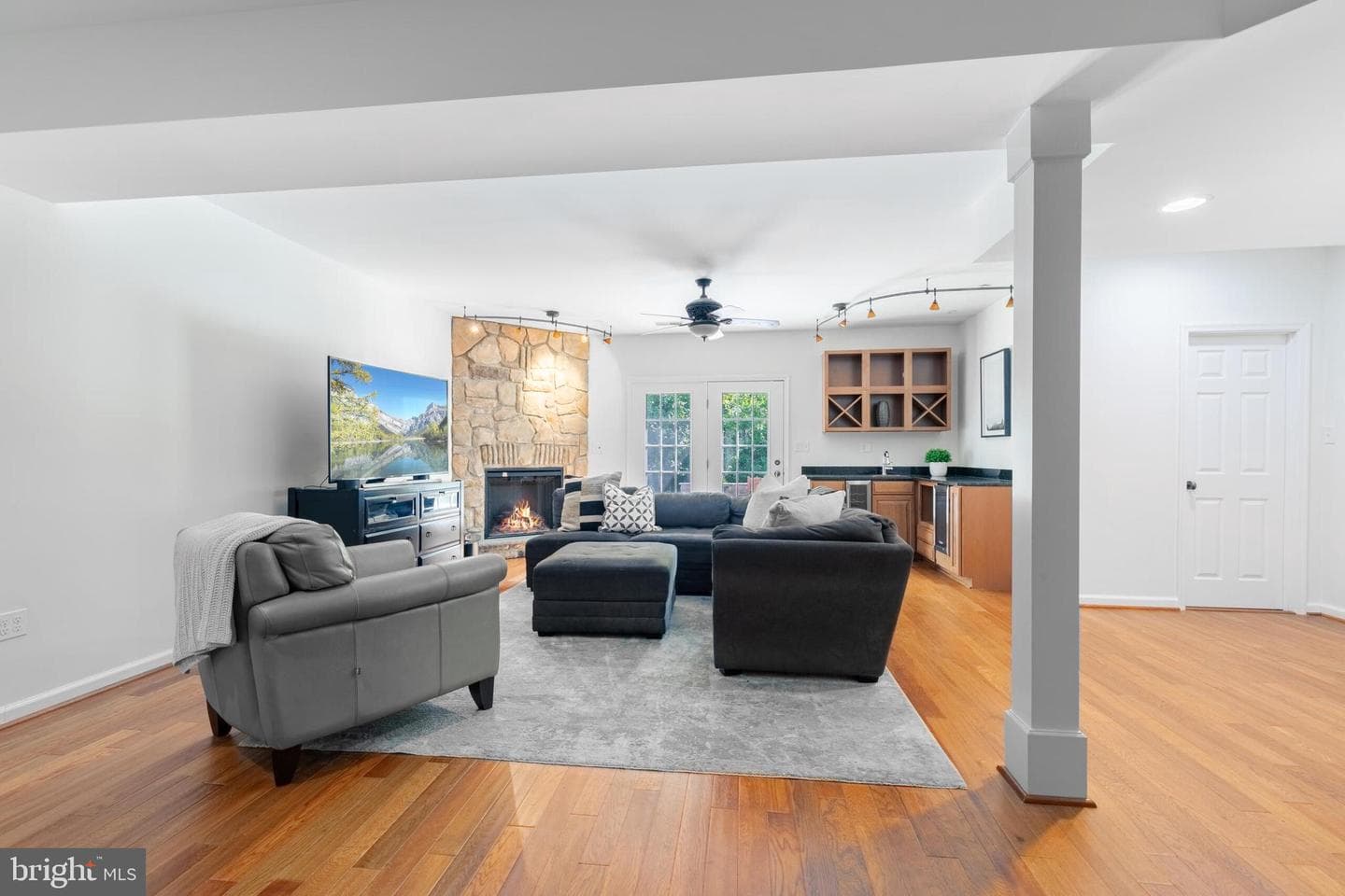 13526 Village Green Drive photo 33