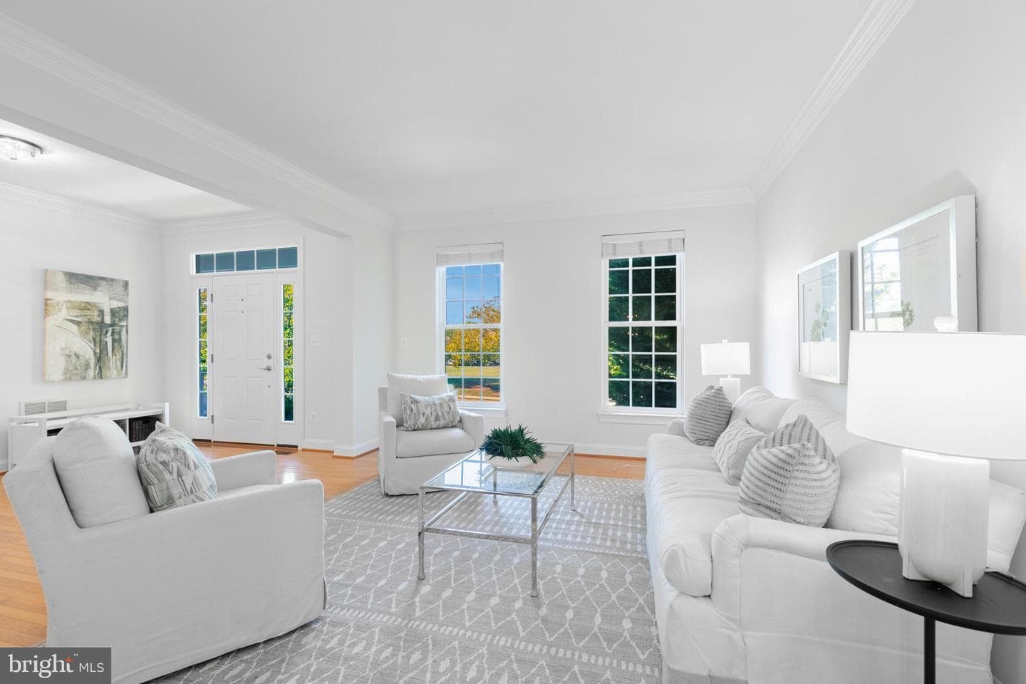 13526 Village Green Drive photo 4