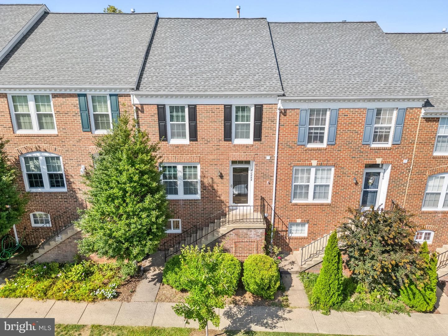 42884 Nashua Street photo 5