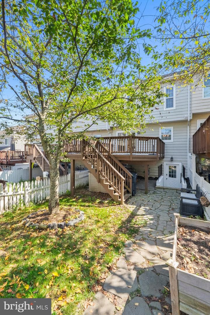 42884 Nashua Street photo 50
