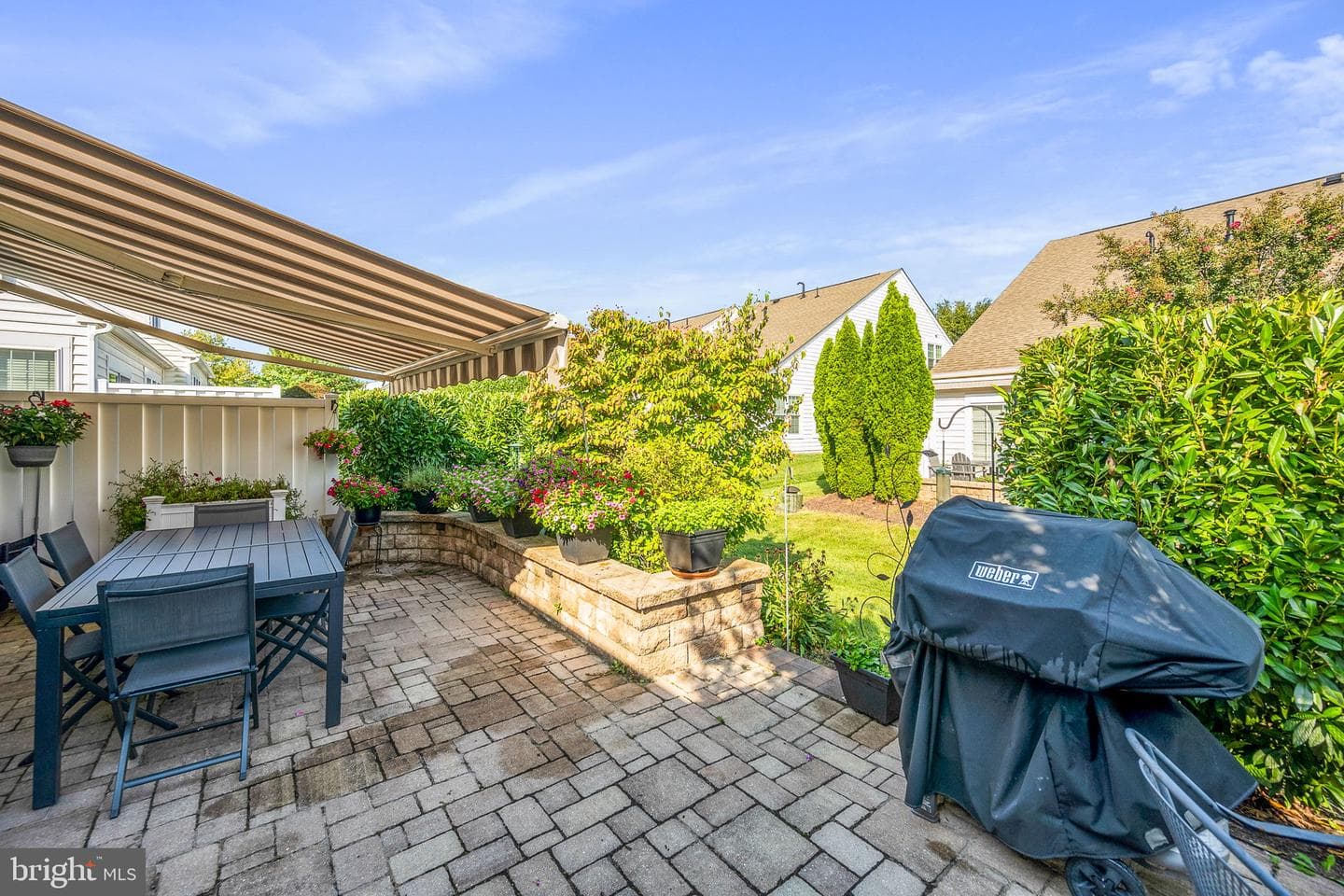 44402 Maltese Falcon Square photo 36