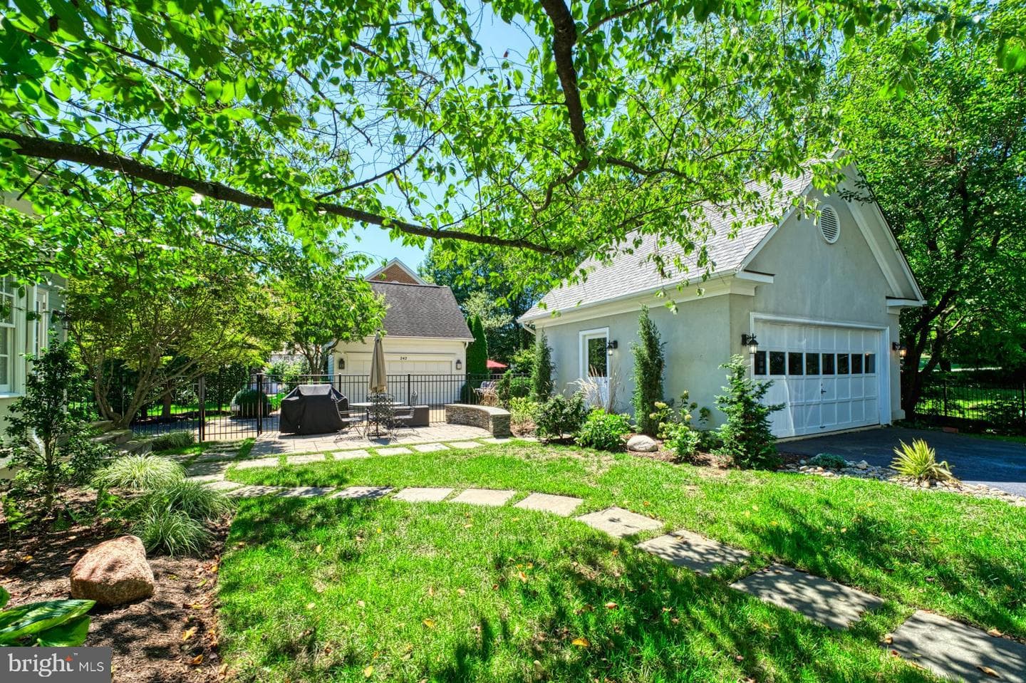 3 Memorial Drive NW photo 49
