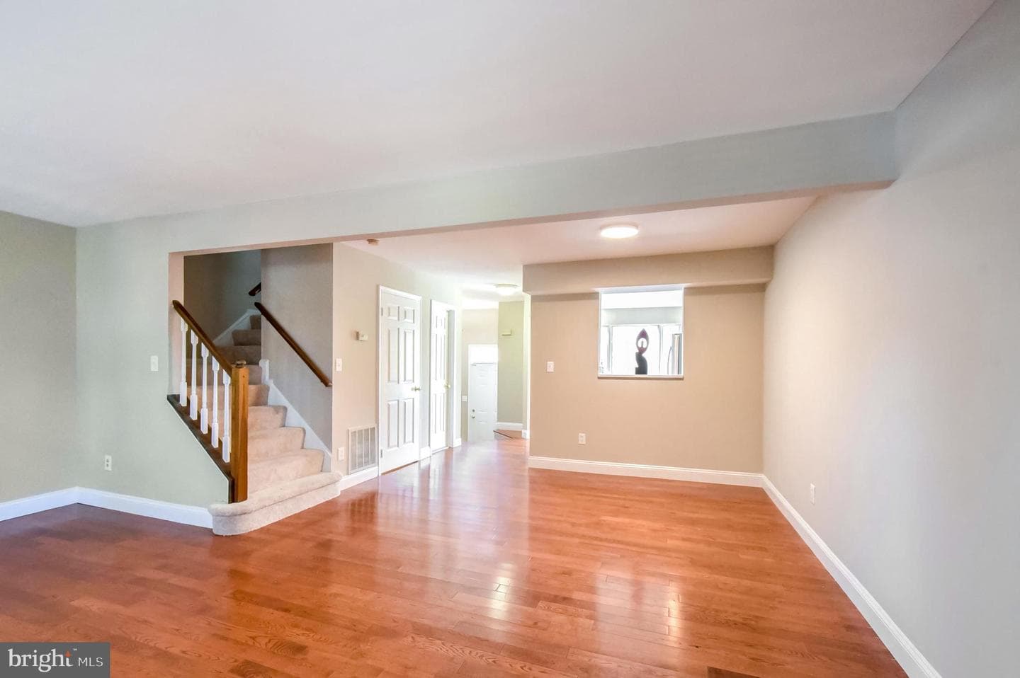 21870 Maywood Terrace photo 10