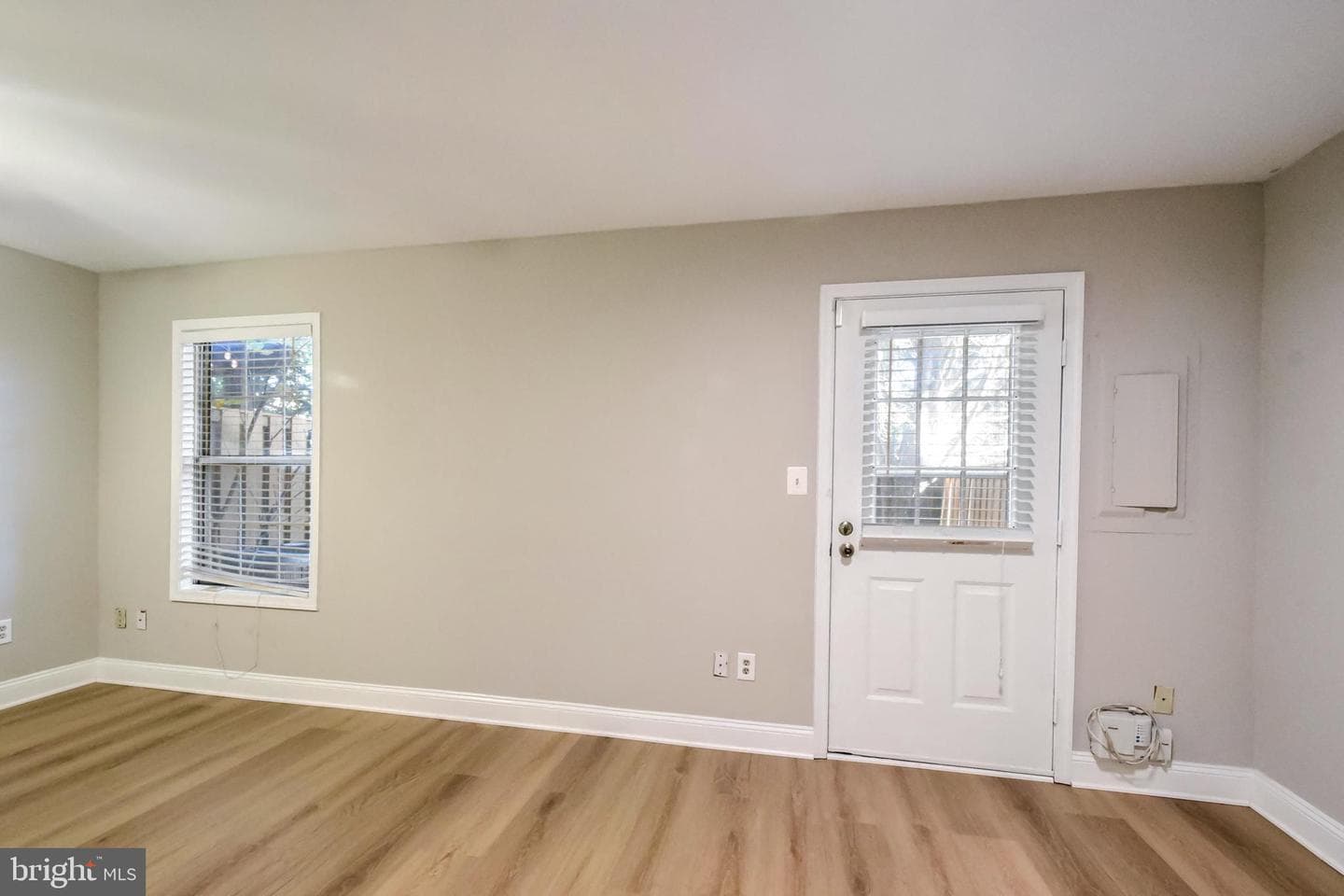 21870 Maywood Terrace photo 20
