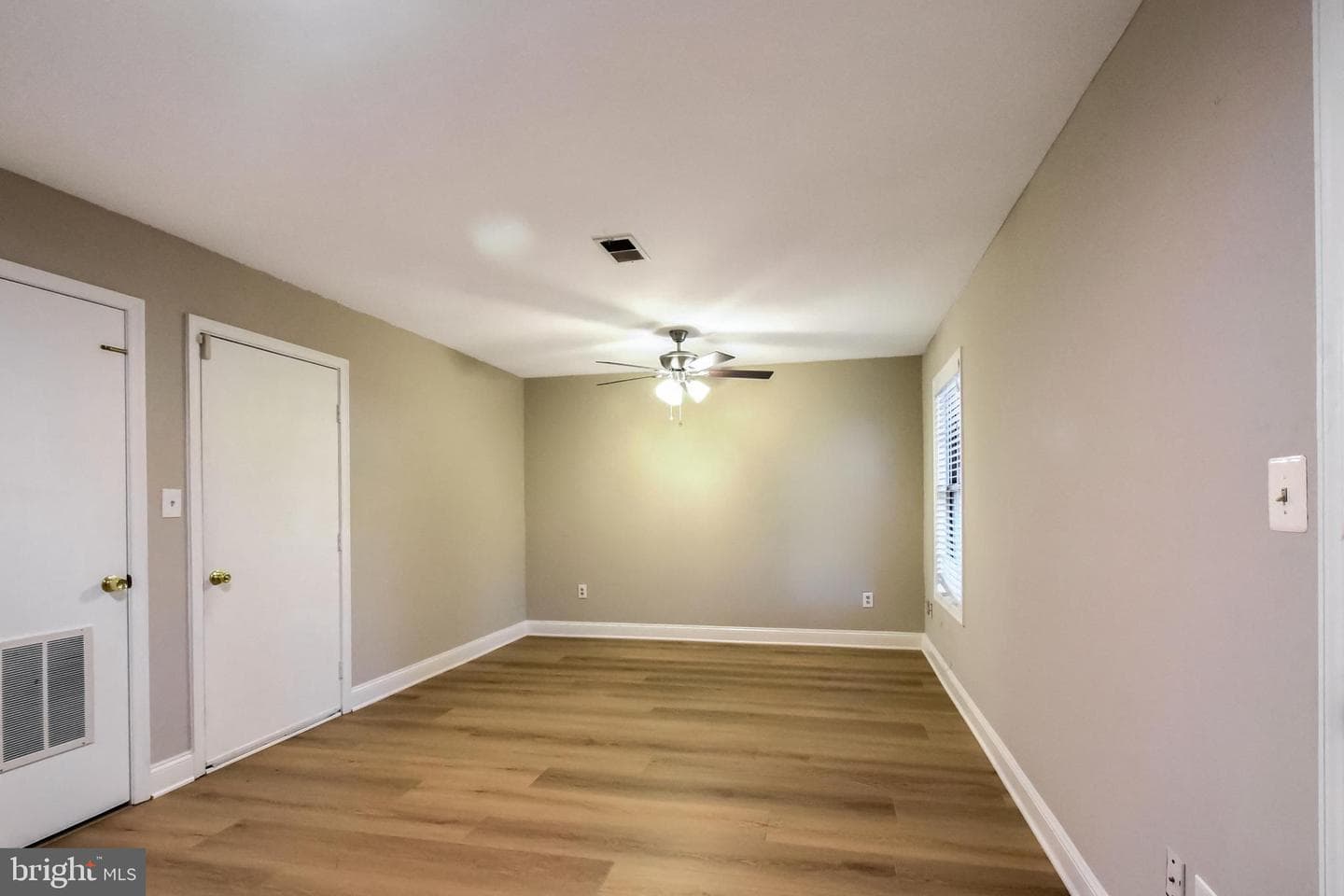 21870 Maywood Terrace photo 21