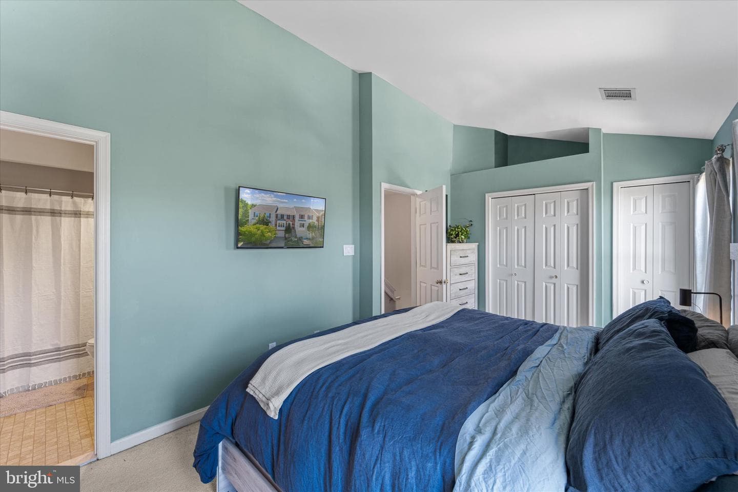 22063 Manning Square photo 22