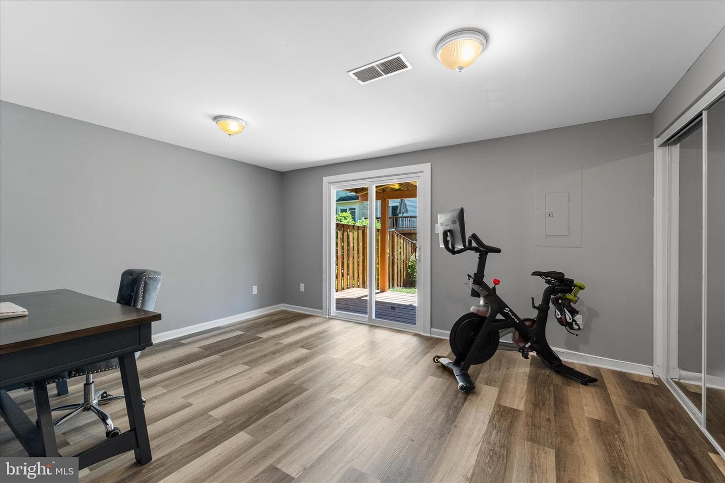 22063 Manning Square photo 32