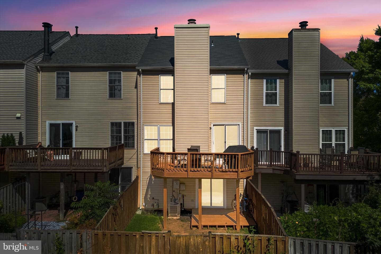 22063 Manning Square photo 38