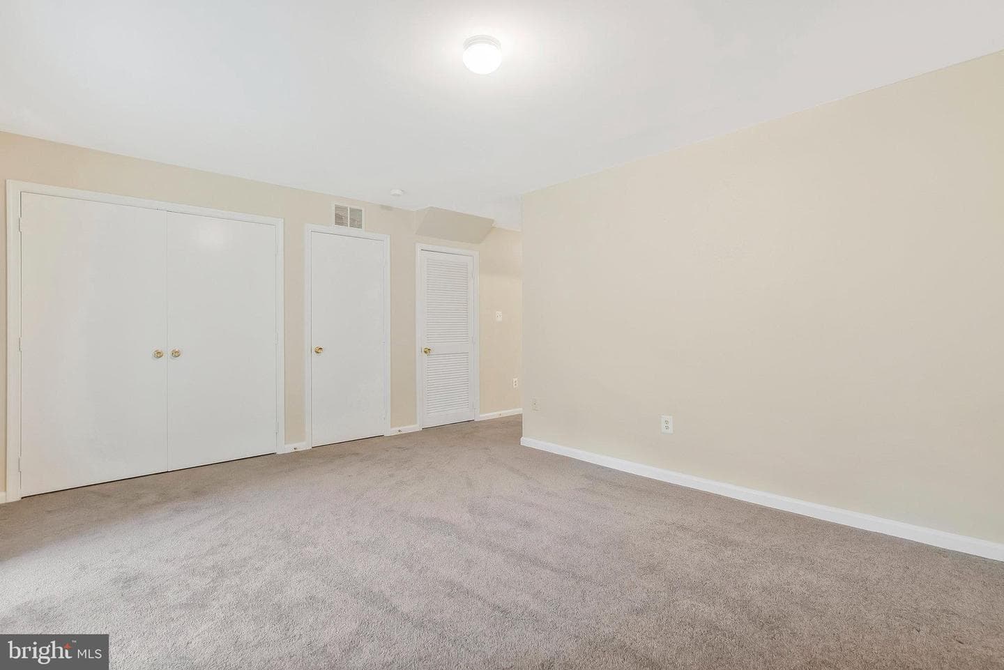 527 Radford Terrace NE photo 31
