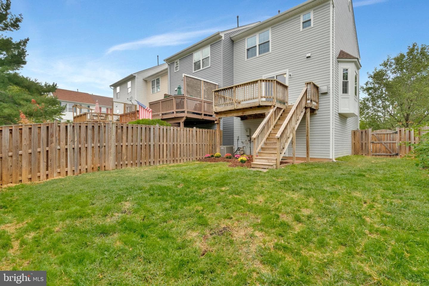 527 Radford Terrace NE photo 42
