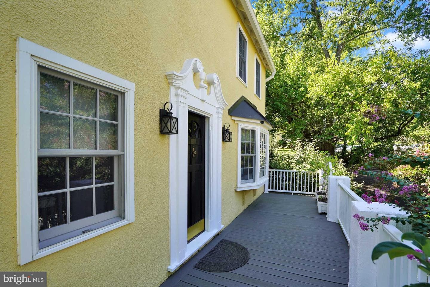 100 Garden Cottage Lane photo 2