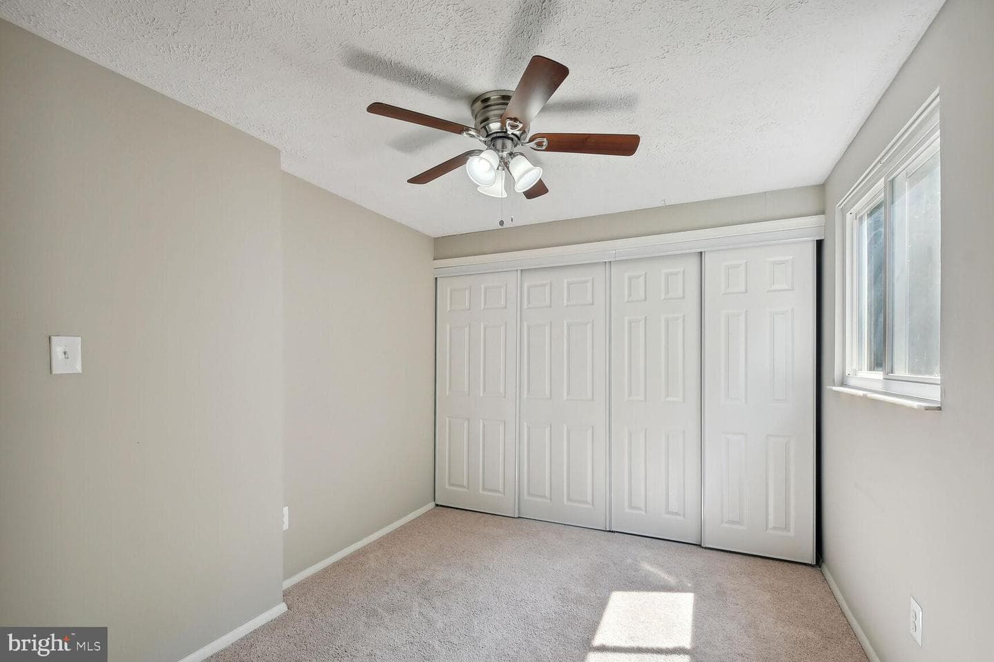 525 Brethour Court photo 13