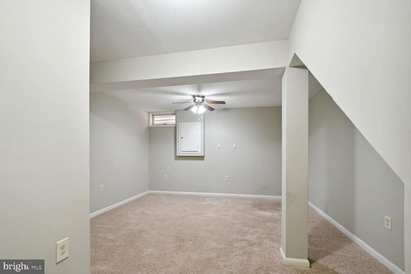 525 Brethour Court photo 14