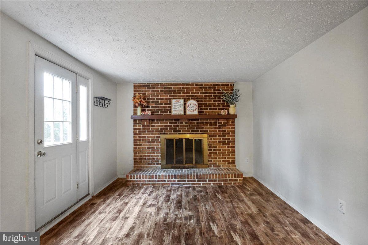 304 Appletree Drive NE photo 14