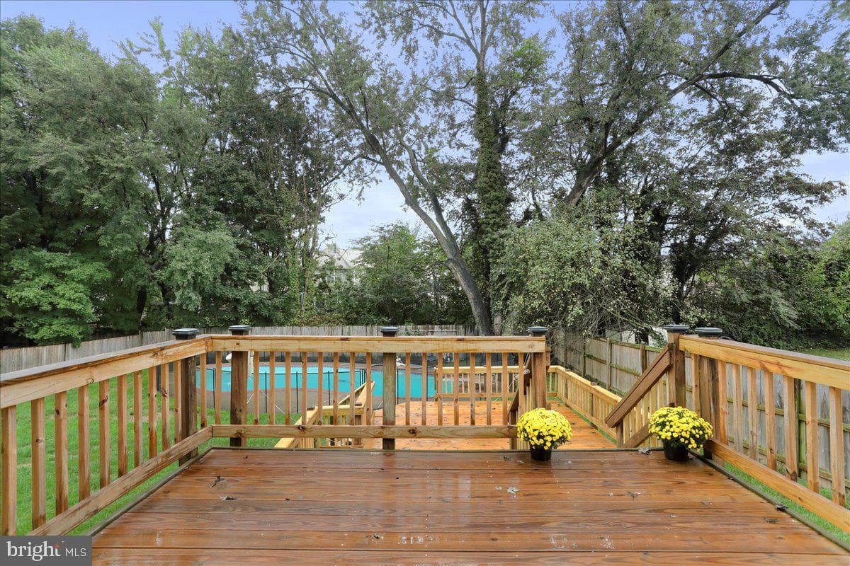 304 Appletree Drive NE photo 33
