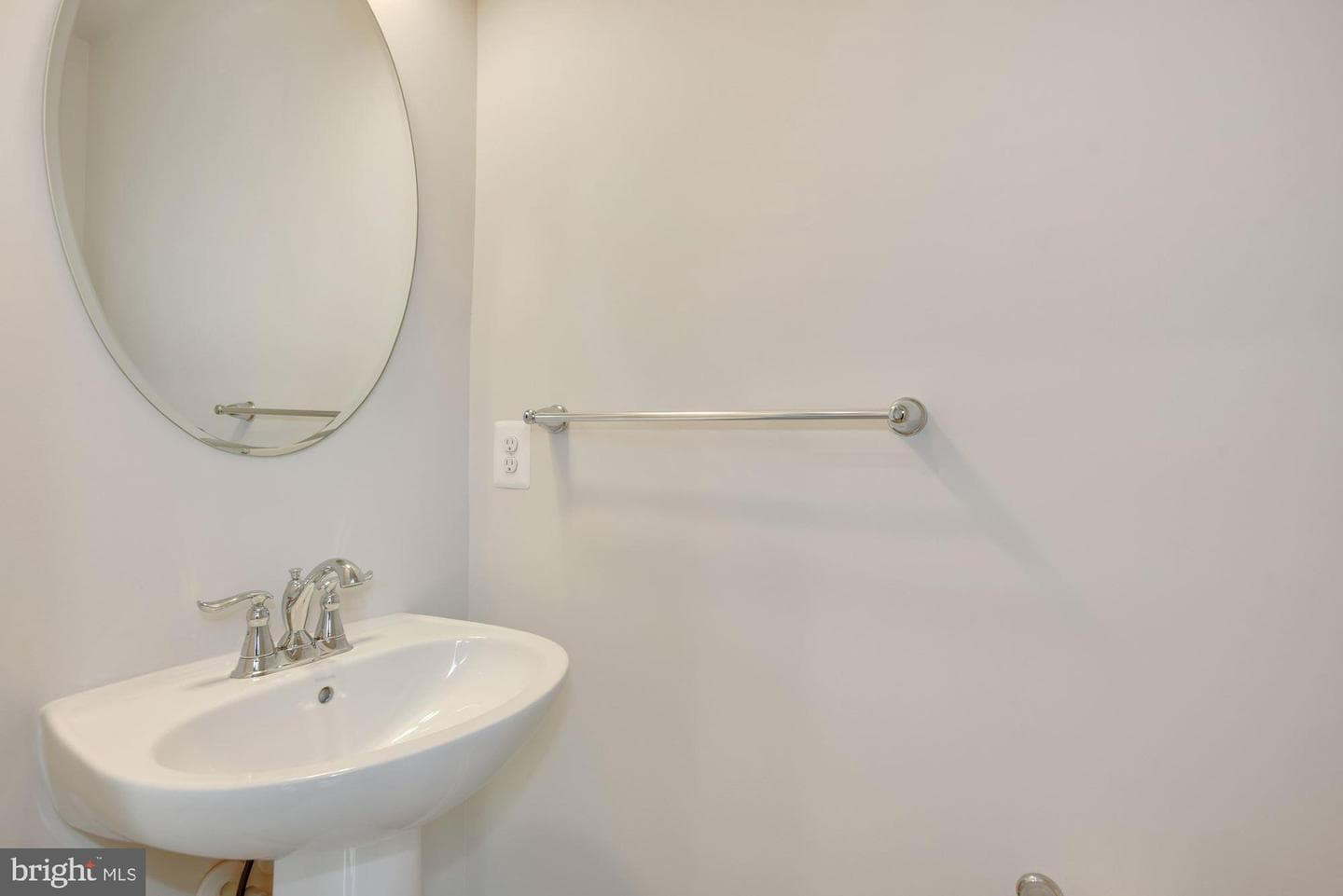 43501 Apple Orchard Square photo 14