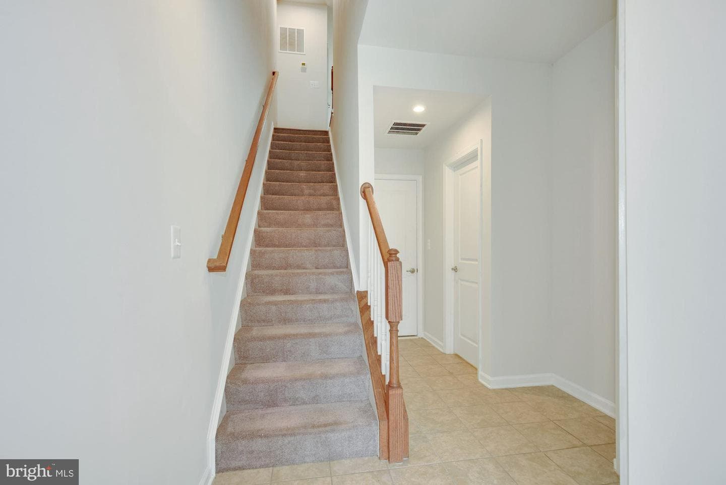 43501 Apple Orchard Square photo 5