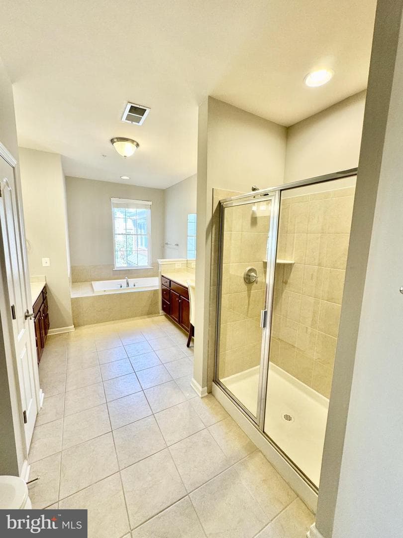 25507 Feltre Terrace photo 12