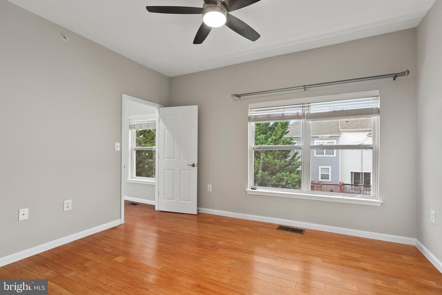 21810 Petworth Court photo 22