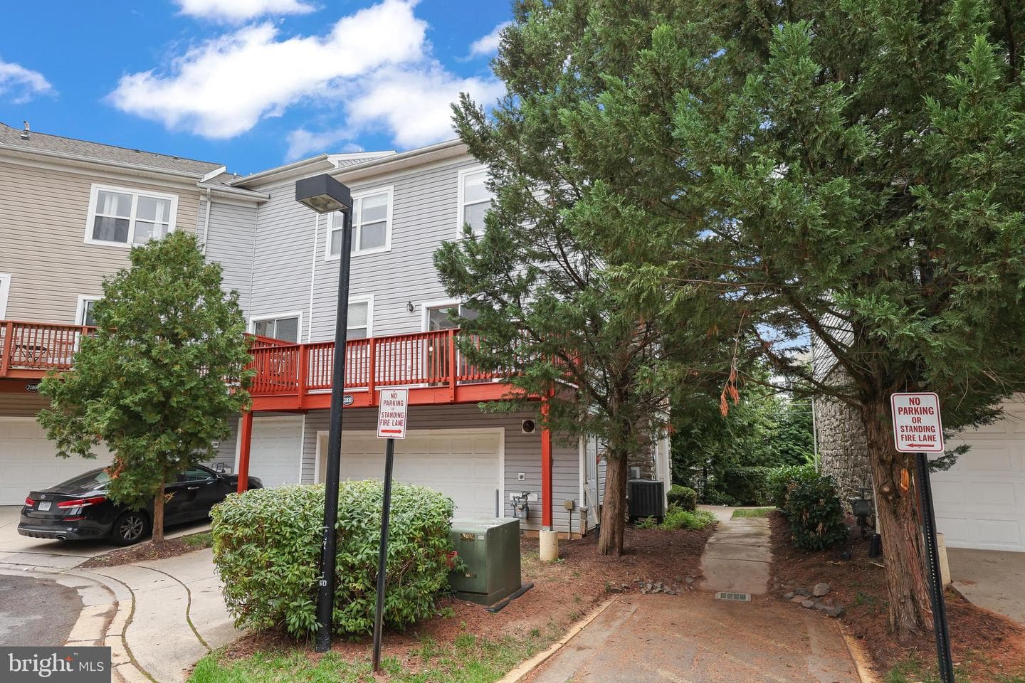 21810 Petworth Court photo 31
