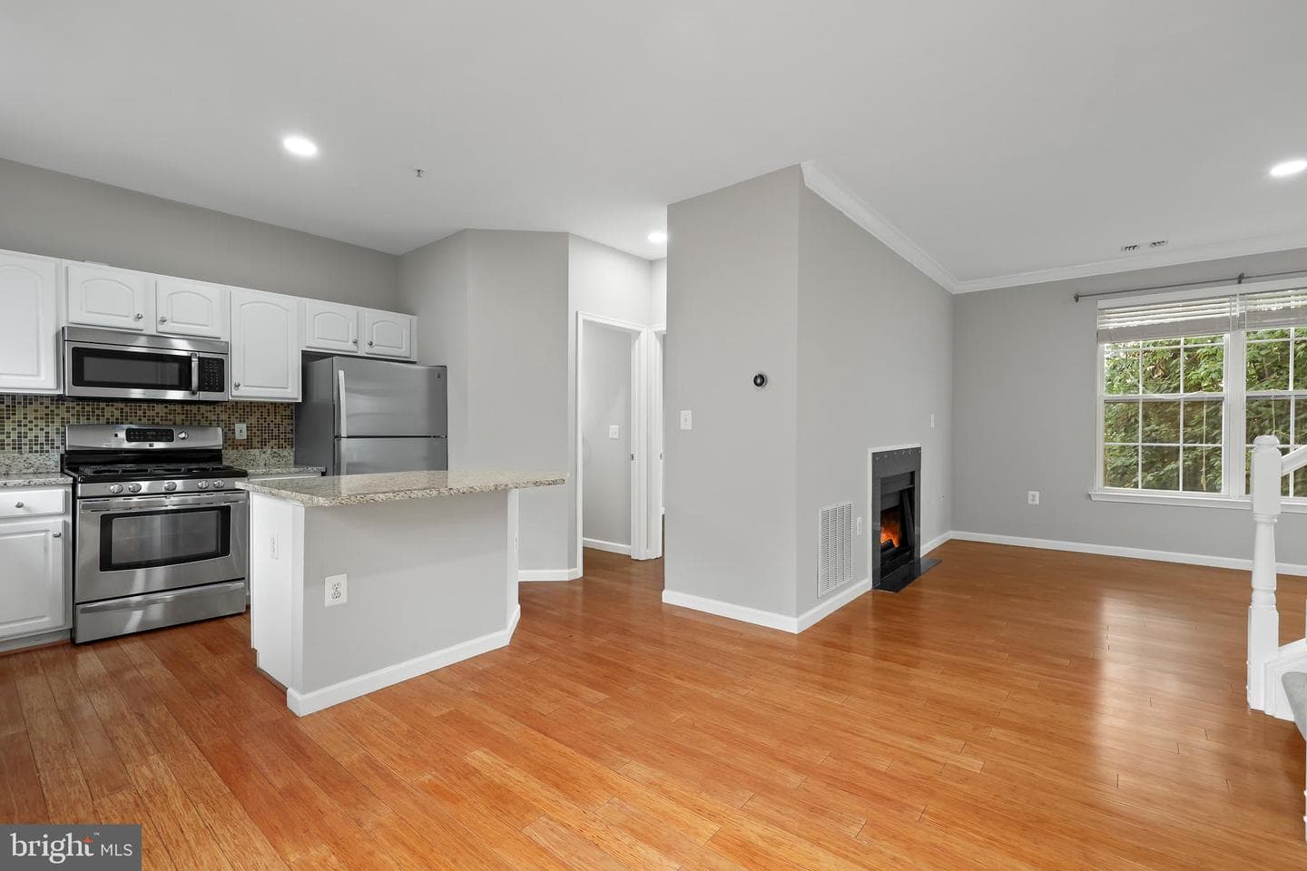 21810 Petworth Court photo 9