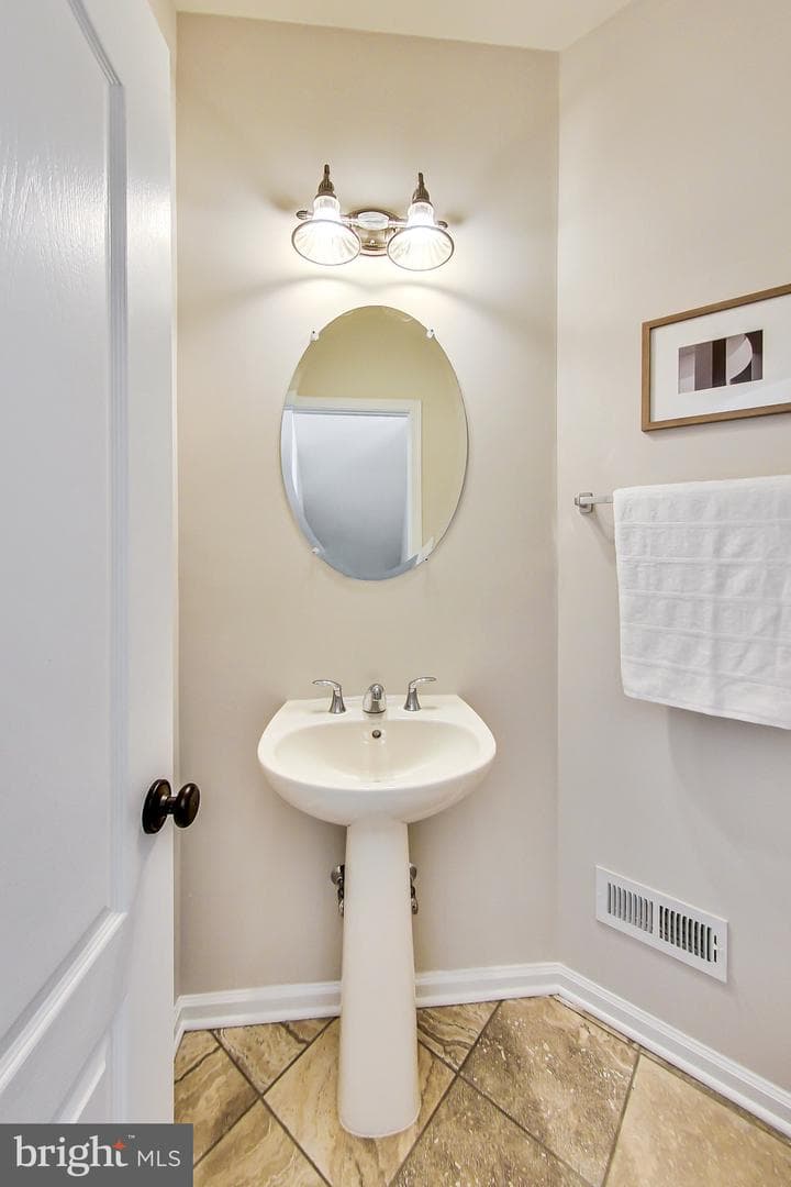 43213 Whelplehill Terrace photo 23