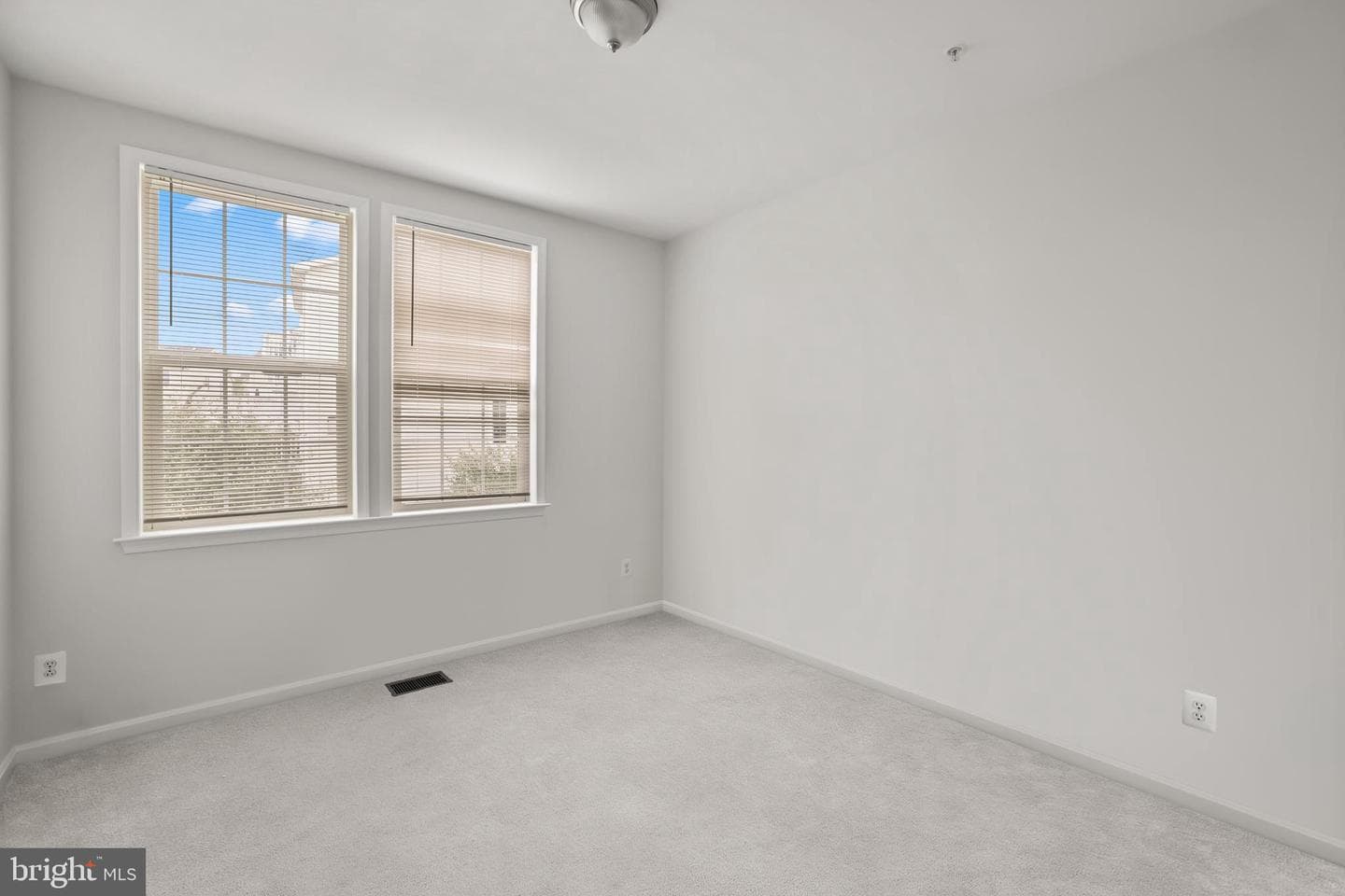 19456 Promenade Drive photo 37