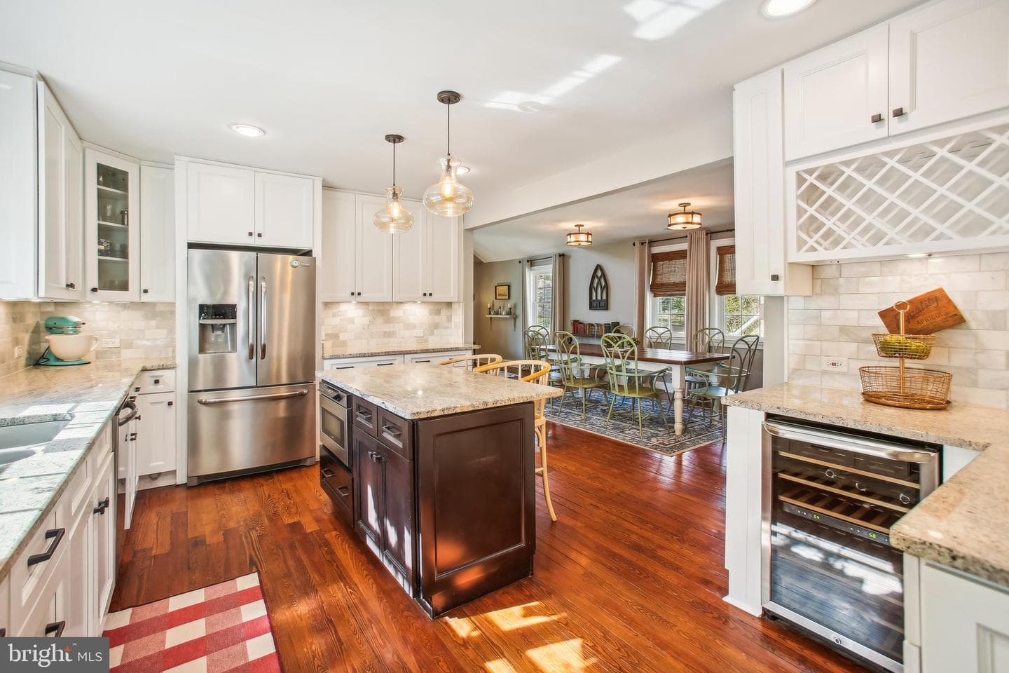 200 S Maple Avenue photo 12