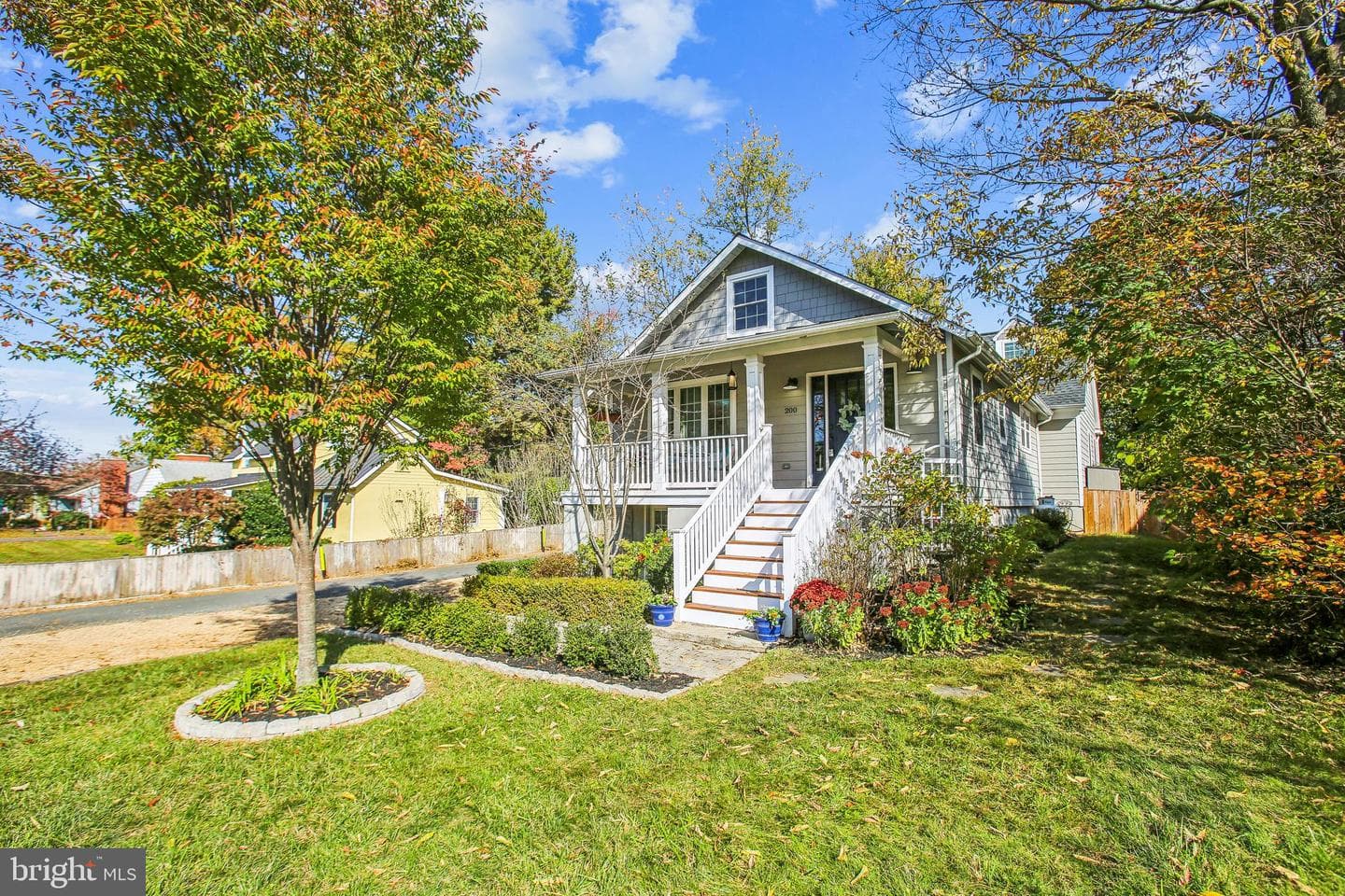 200 S Maple Avenue photo 37
