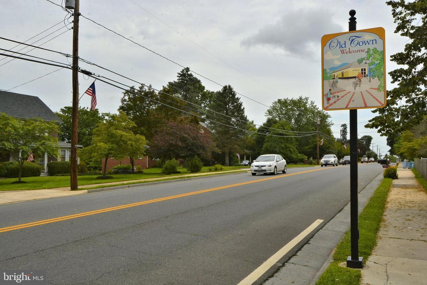 200 S Maple Avenue photo 56