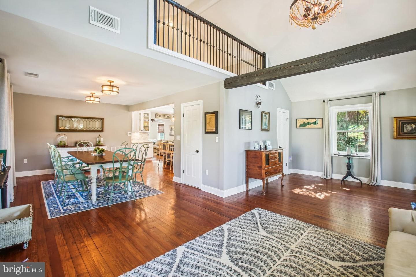 200 S Maple Avenue photo 7