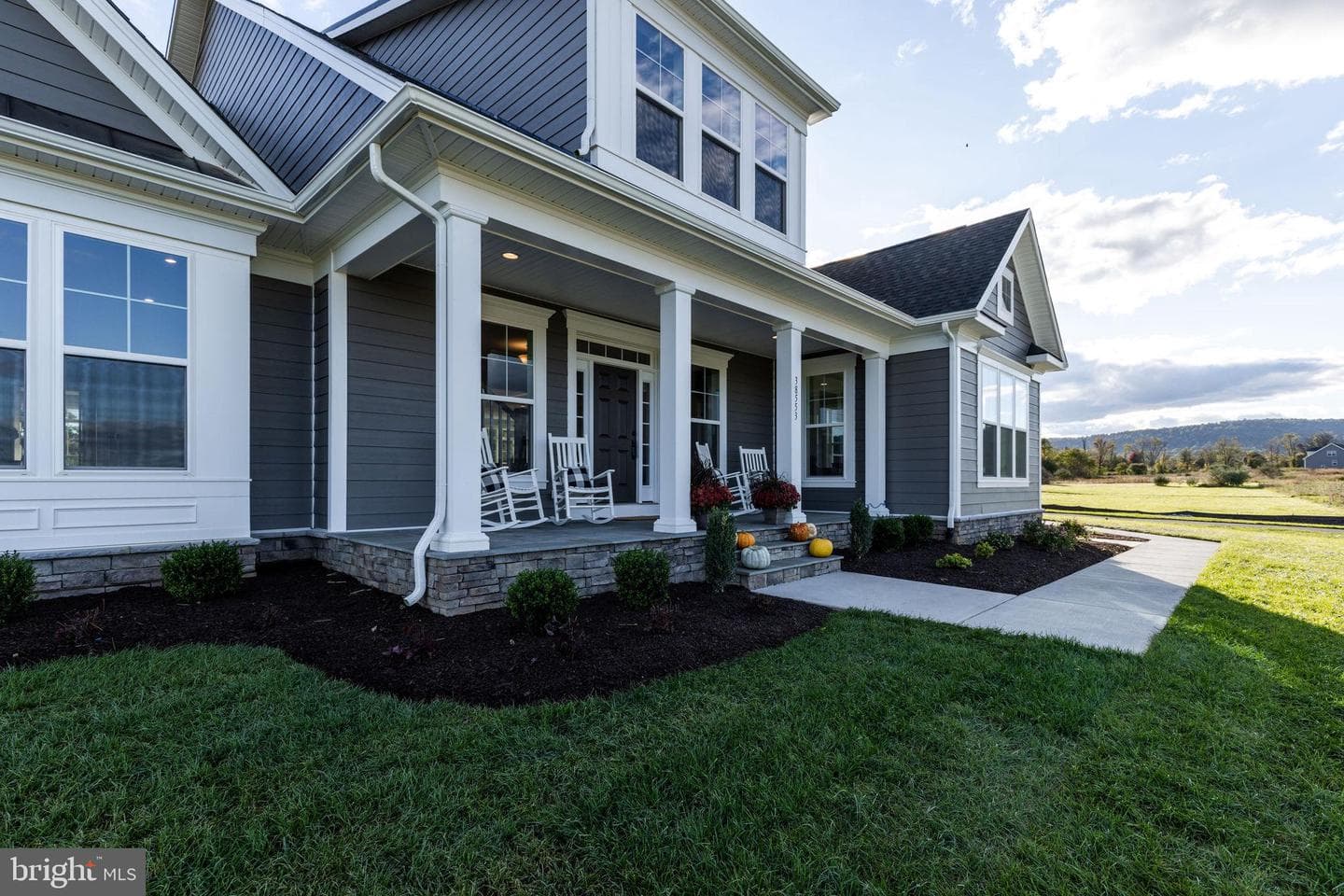 38553 Palatine Place photo 4