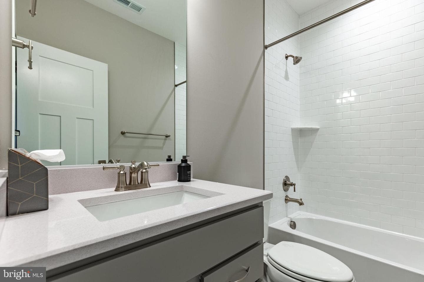 38553 Palatine Place photo 97