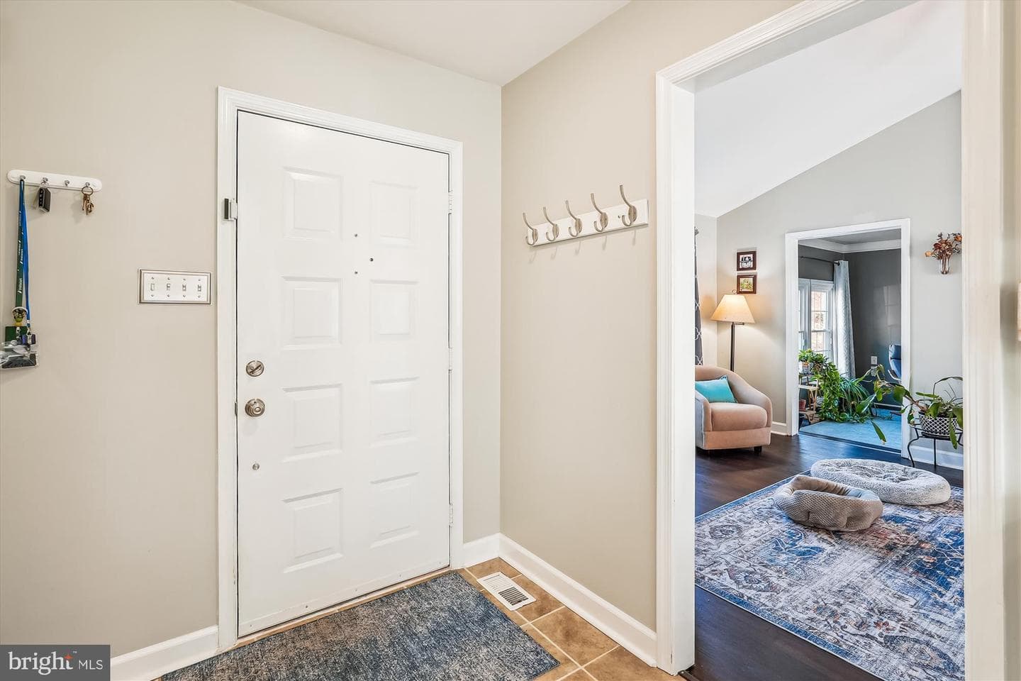 203 Orchard Circle photo 4