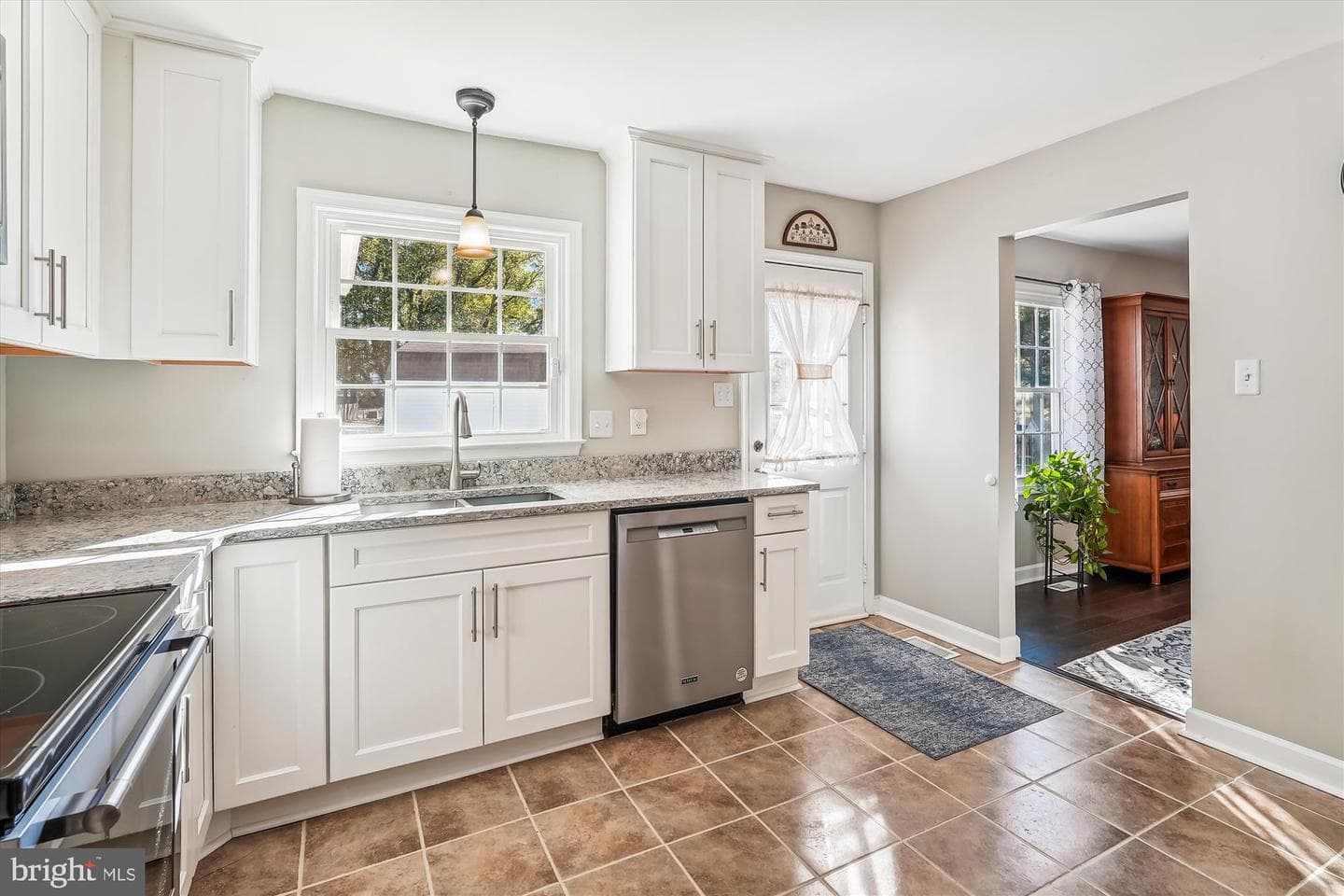 203 Orchard Circle photo 8