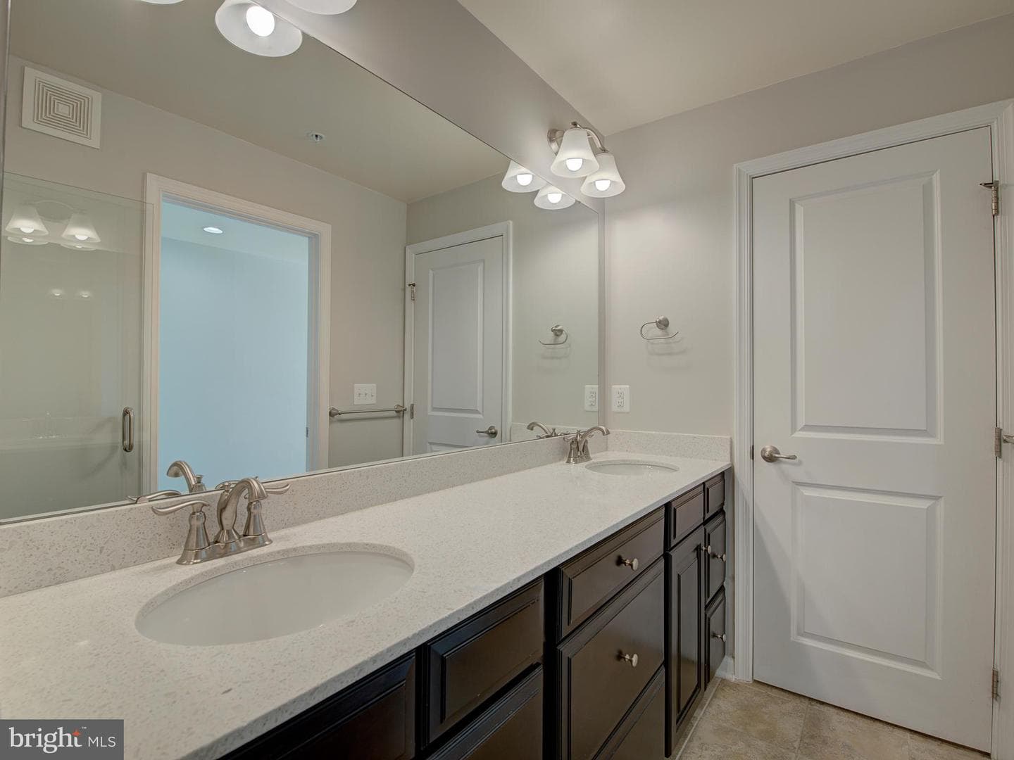 41530 Horse Chestnut Terrace photo 13