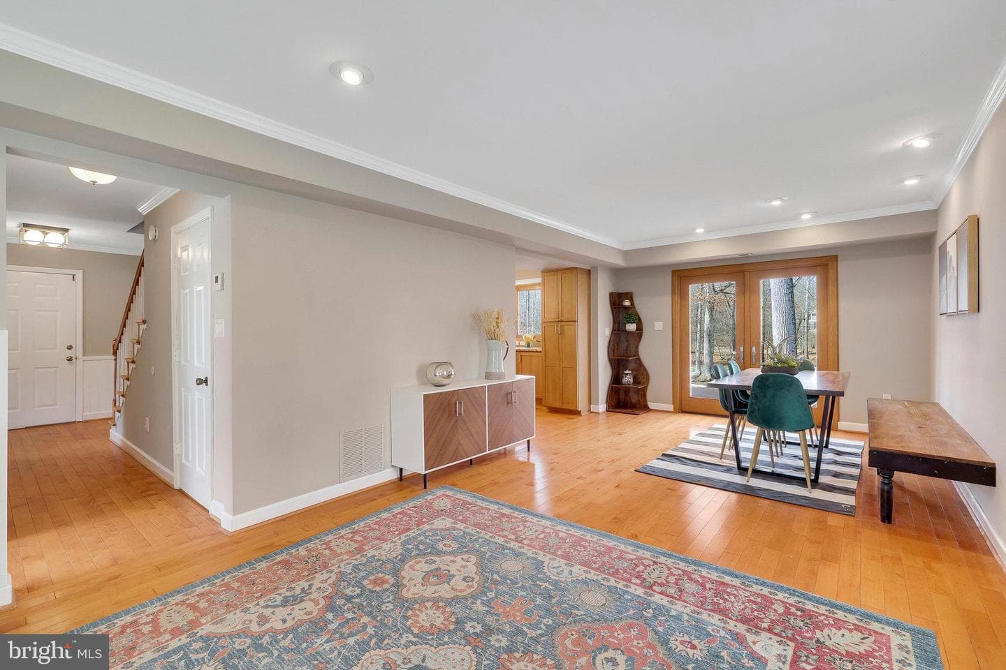 214 Lake Drive photo 10